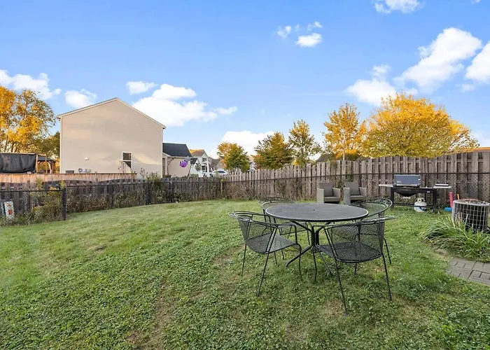 Hébergement de vacances Quiet Area/petfriendly/wi-fi/5 Beds/1.5 Bath *
