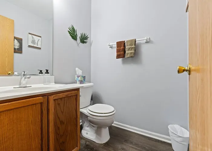 Hébergement de vacances Quiet Area/petfriendly/wi-fi/5 Beds/1.5 Bath