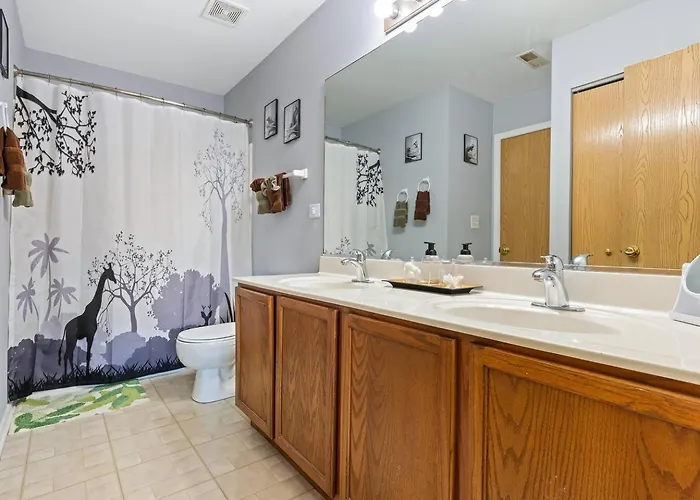Hébergement de vacances Quiet Area/petfriendly/wi-fi/5 Beds/1.5 Bath Montgomery