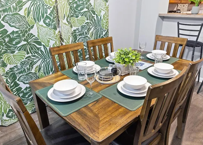 Hébergement de vacances Quiet Area/petfriendly/wi-fi/5 Beds/1.5 Bath